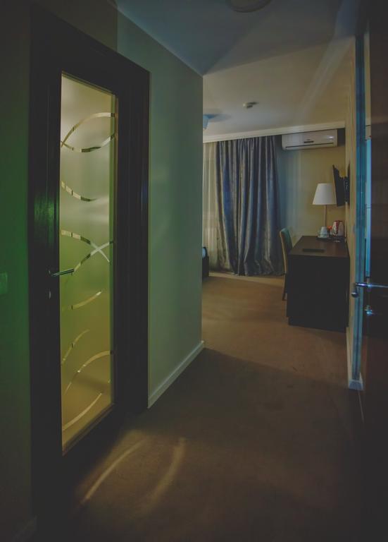 Luxury Rooms Luca And Deluca Belgrad Exterior foto