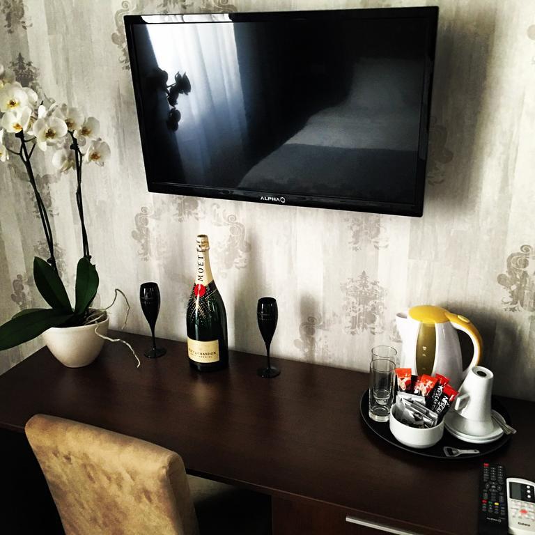 Luxury Rooms Luca And Deluca Belgrad Exterior foto