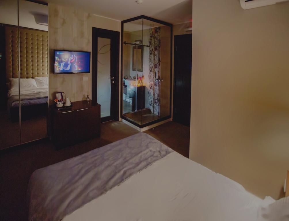 Luxury Rooms Luca And Deluca Belgrad Exterior foto