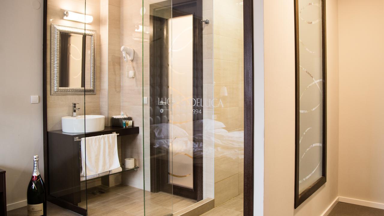 Luxury Rooms Luca And Deluca Belgrad Exterior foto